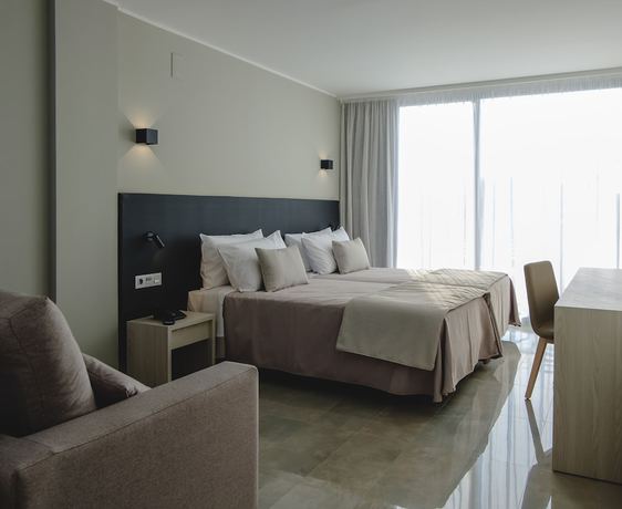 Imagen de la habitación del Hotel Dos Playas - 30º Hotels. Foto 14