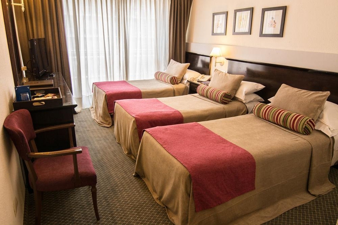 Imagen general del Hotel Dos Reyes. Foto 2