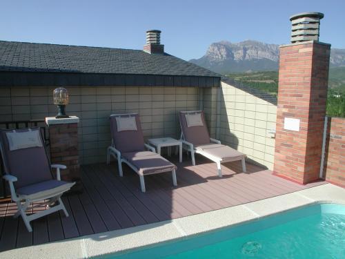 Imagen de la piscina del Hotel Dos Rios 1 Hotel. Foto 16