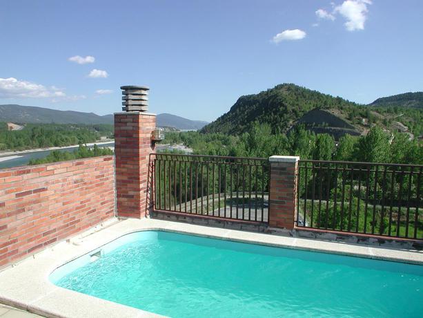 Imagen de la piscina del Hotel Dos Rios 1 Hotel. Foto 17