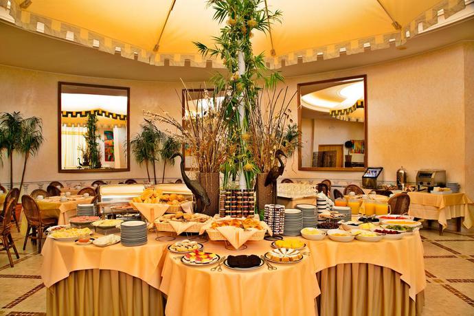 Imagen del bar/restaurante del Hotel Dos Templarios. Foto 3