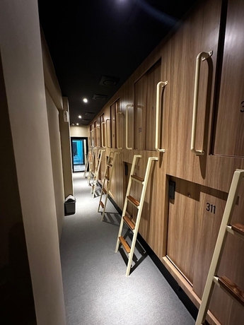 Imagen de los interiores del Hotel Dosare Malioboro. Foto 12