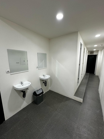 Imagen de la habitación del Hotel Dosare Malioboro. Foto 10