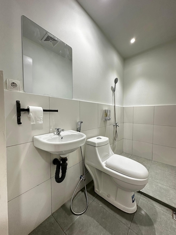 Imagen de la habitación del Hotel Dosare Malioboro. Foto 11