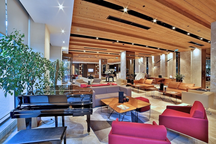 Imagen del bar/restaurante del Hotel Dosso Dossi Hotels and Spa Downtown. Foto 3