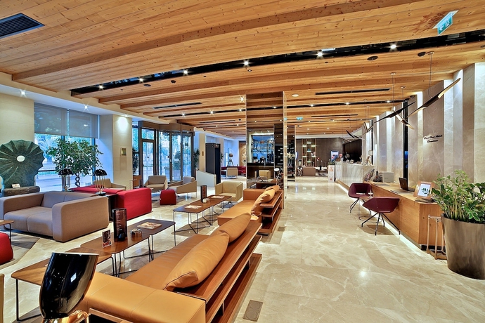 Imagen del bar/restaurante del Hotel Dosso Dossi Hotels and Spa Downtown. Foto 4