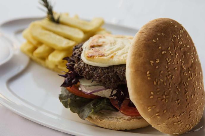 Imagen del bar/restaurante del Hotel Dosso Dossi Hotels and Spa Golden Horn. Foto 5