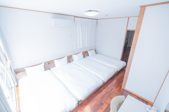 Imagen de la habitación del Hotel Dot House Naha. Foto 32