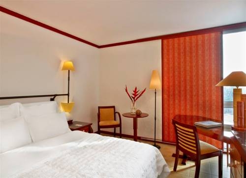 Imagen de la habitación del Hotel Douala Rabingha. Foto 3
