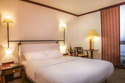 Imagen de la habitación del Hotel Douala Rabingha. Foto 4