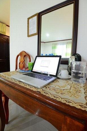 Imagen de la habitación del Hotel Douangpraseuth. Foto 19