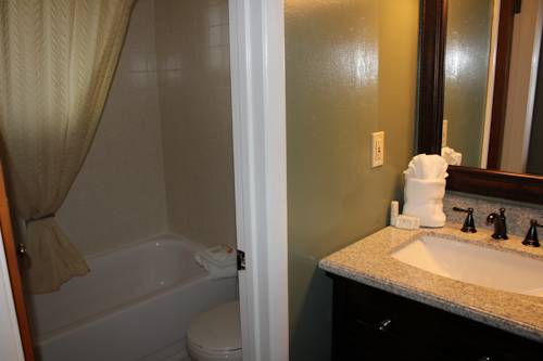 Imagen de la habitación del Hotel Double B Lodge. Foto 5