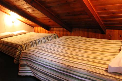 Imagen de la habitación del Hotel Double B Lodge. Foto 15