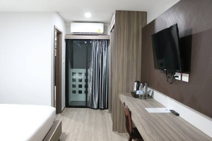 Imagen de la habitación del Hotel Double D. Foto 20