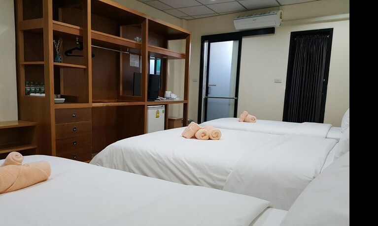 Imagen de la habitación del Hotel Double D Rooms and Cafe. Foto 20