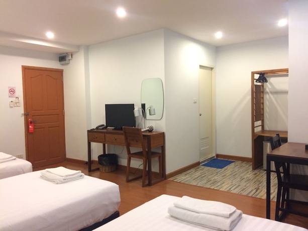 Imagen de la habitación del Hotel Double Dd House At Mrt Sutthisarn. Foto 4