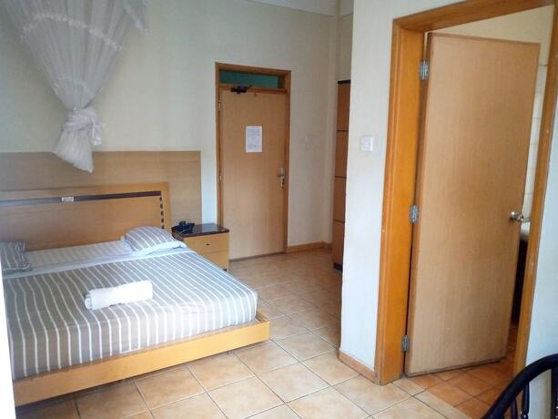Imagen general del Hotel Double Five. Foto 4