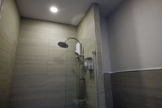 Imagen de la habitación del Hotel Double J. Foto 12
