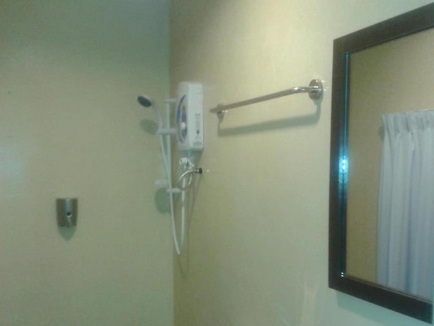 Imagen de la habitación del Hotel Double Star Klang. Foto 2