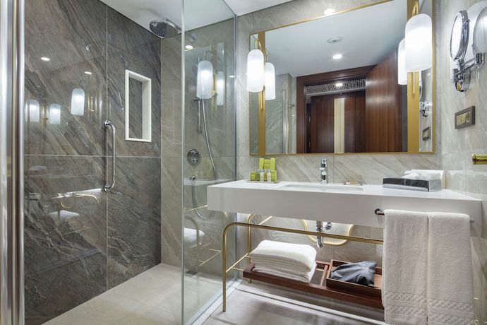 Imagen de la habitación del Hotel DoubleTree By Hilton Antalya City Centre. Foto 3