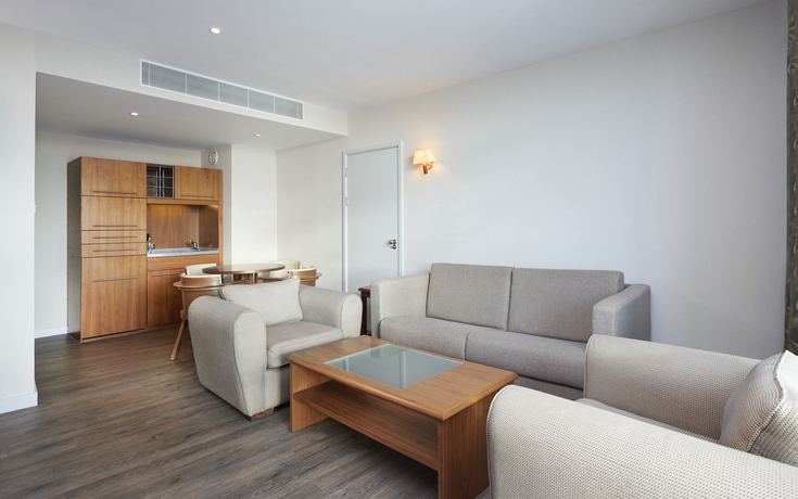 Imagen de los interiores del Hotel DoubleTree By Hilton London Excel. Foto 14