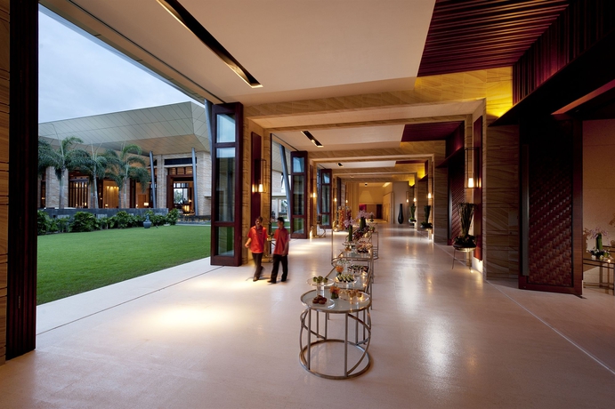 Imagen de los interiores del Hotel DoubleTree Resort by Hilton Sanya Haitang Bay. Foto 14