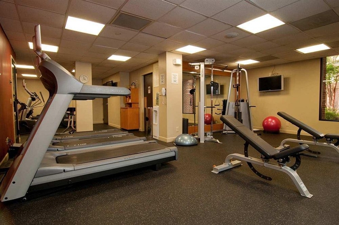 Imagen de los interiores del Hotel DoubleTree Suites by Hilton Charlotte/SouthPark. Foto 8