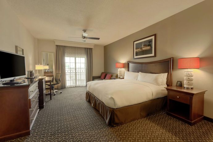 Imagen de la habitación del Hotel DoubleTree Suites by Hilton Lexington. Foto 2