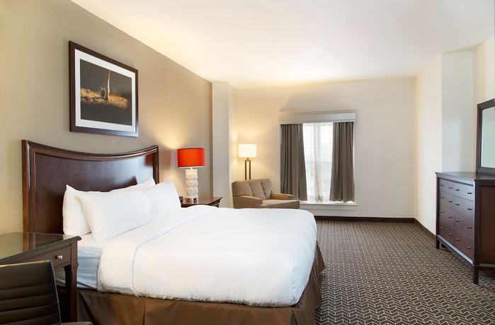 Imagen de la habitación del Hotel DoubleTree Suites by Hilton Lexington. Foto 13