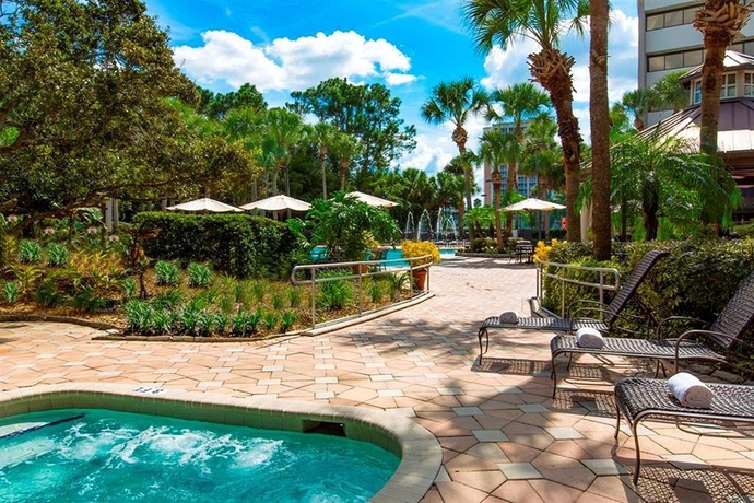 Imagen de la piscina del Hotel DoubleTree Suites by Hilton Orlando - Disney Springs. Foto 16