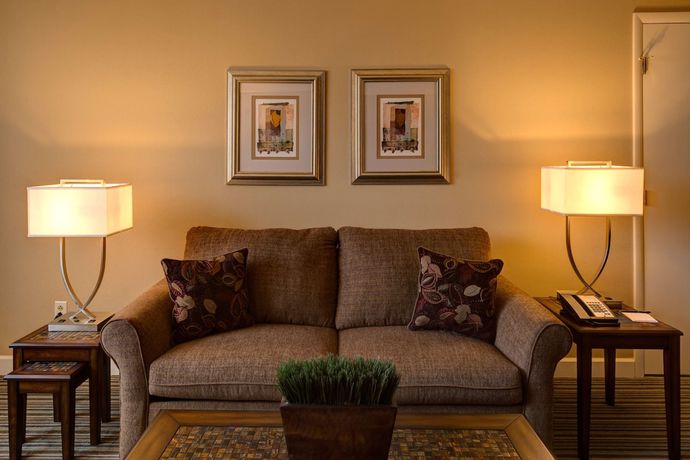 Imagen de la habitación del Hotel DoubleTree by Hilton Akron Fairlawn. Foto 16