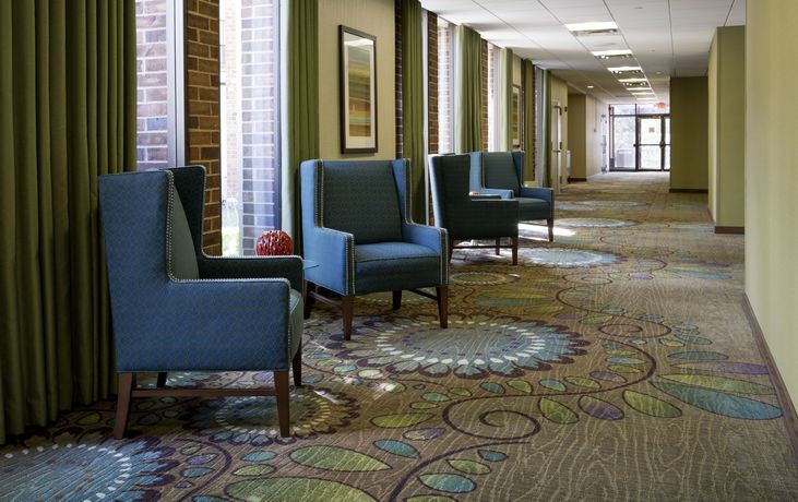 Imagen de los interiores del Hotel DoubleTree by Hilton Ann Arbor North. Foto 16