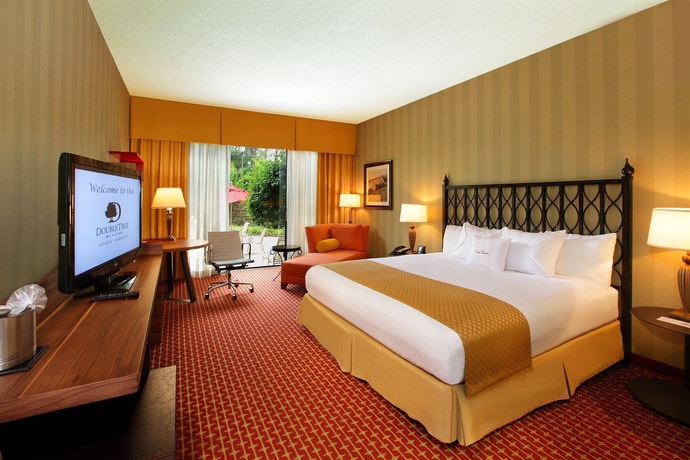 Imagen de la habitación del Hotel DoubleTree by Hilton Atlanta Windy Hill Ballpark. Foto 4