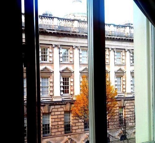 Imagen general del Hotel DoubleTree by Hilton Belfast City Ten Square. Foto 1