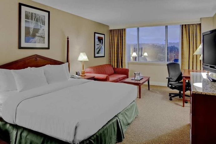 Imagen de la habitación del Hotel DoubleTree by Hilton Birmingham Perimeter Park. Foto 4