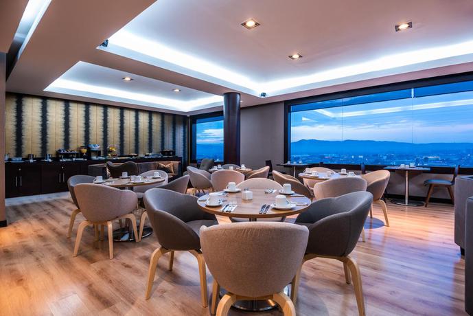 Imagen general del Hotel DoubleTree by Hilton Bogota Salitre AR. Foto 4