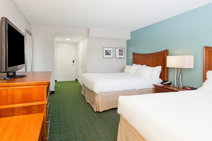 Imagen de la habitación del Hotel DoubleTree by Hilton Brunswick. Foto 2