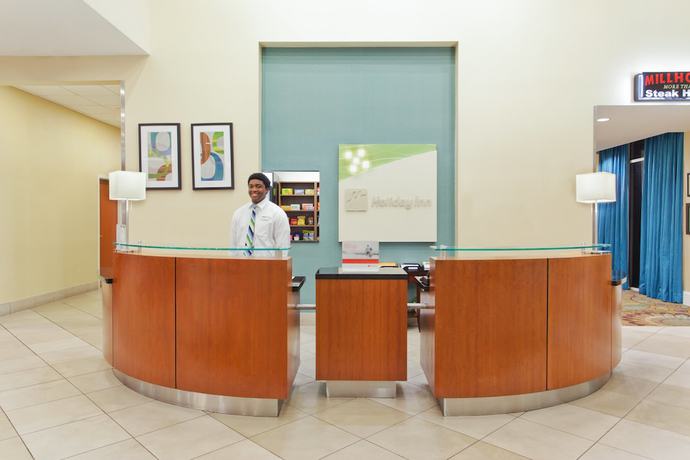 Imagen de los interiores del Hotel DoubleTree by Hilton Brunswick. Foto 19