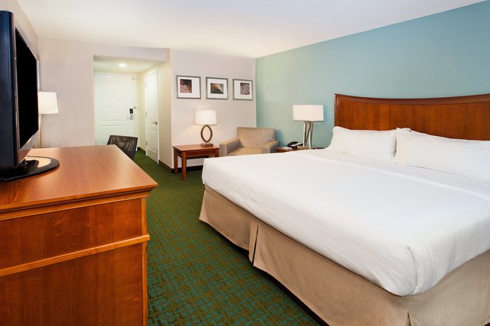 Imagen de la habitación del Hotel DoubleTree by Hilton Brunswick. Foto 15
