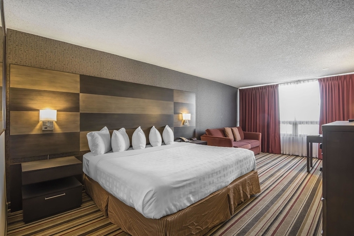 Imagen de la habitación del Hotel DoubleTree by Hilton Calgary North. Foto 8