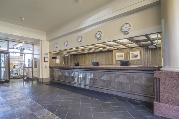 Imagen de los interiores del Hotel DoubleTree by Hilton Calgary North. Foto 19