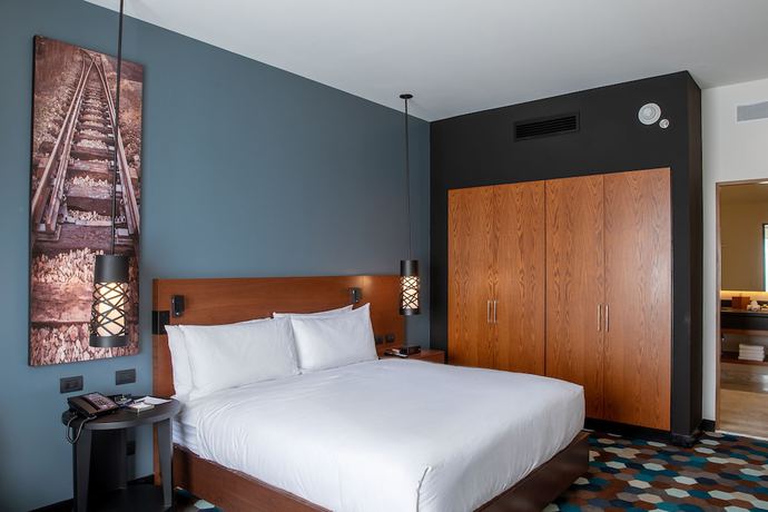 Imagen de la habitación del Hotel DoubleTree by Hilton Celaya. Foto 15