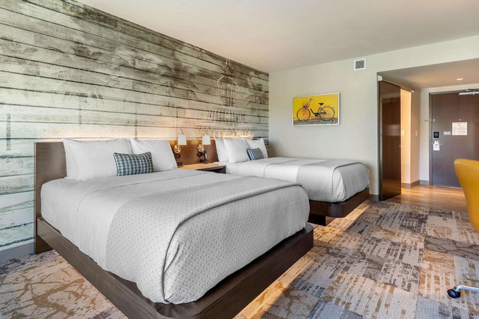 Imagen de la habitación del Hotel DoubleTree by Hilton Charleston Riverview. Foto 7