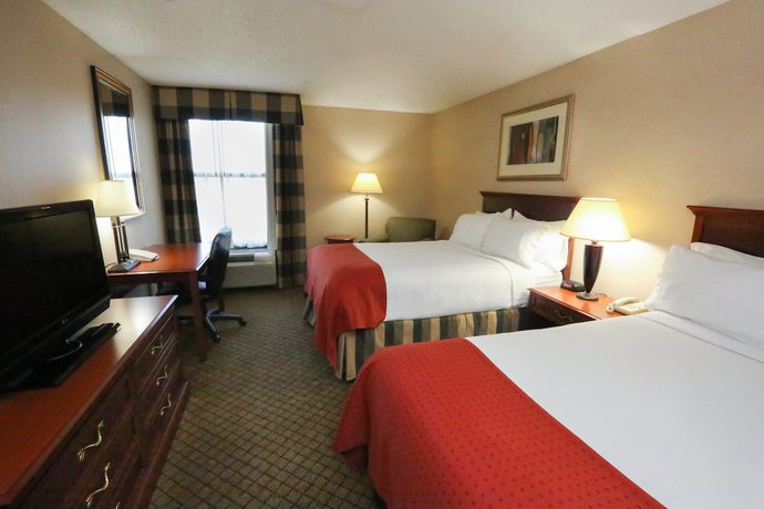 Imagen de la habitación del Hotel DoubleTree by Hilton Dayton Fairborn. Foto 13