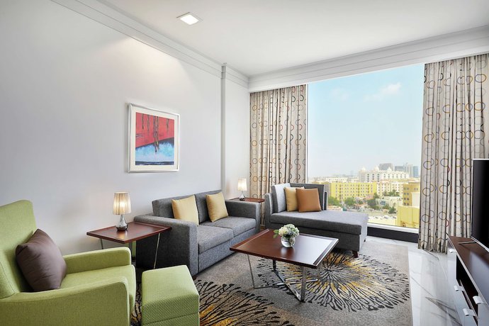 Imagen de la habitación del Hotel DoubleTree by Hilton Doha - Al Sadd. Foto 7