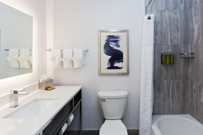 Imagen de la habitación del Hotel DoubleTree by Hilton Dothan, AL. Foto 10