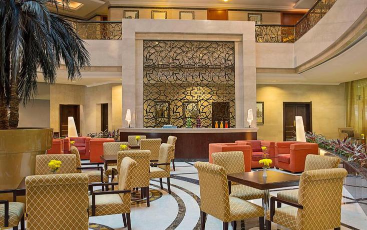 Imagen de los interiores del Hotel DoubleTree by Hilton Dubai Port Saeed. Foto 13