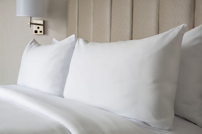 Imagen de la habitación del Hotel DoubleTree by Hilton Fairfield Hotel and Suites. Foto 7