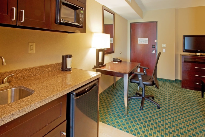Imagen de la habitación del Hotel DoubleTree by Hilton Fort Worth Fossil Creek. Foto 5
