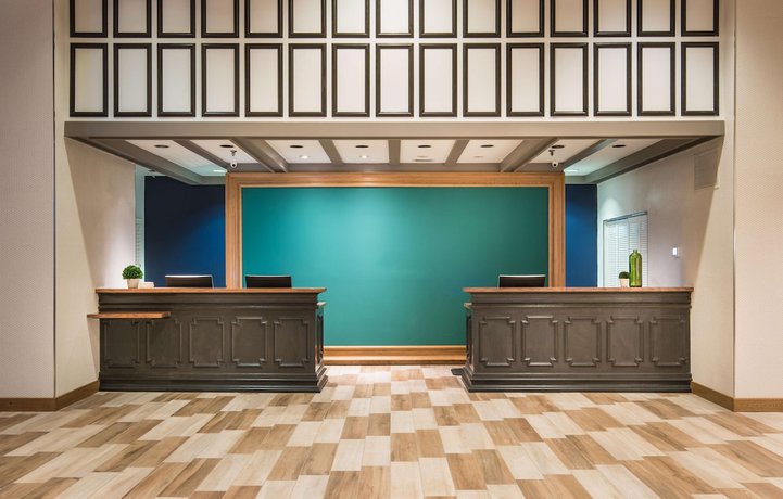 Imagen de los interiores del Hotel DoubleTree by Hilton Gainesville. Foto 16